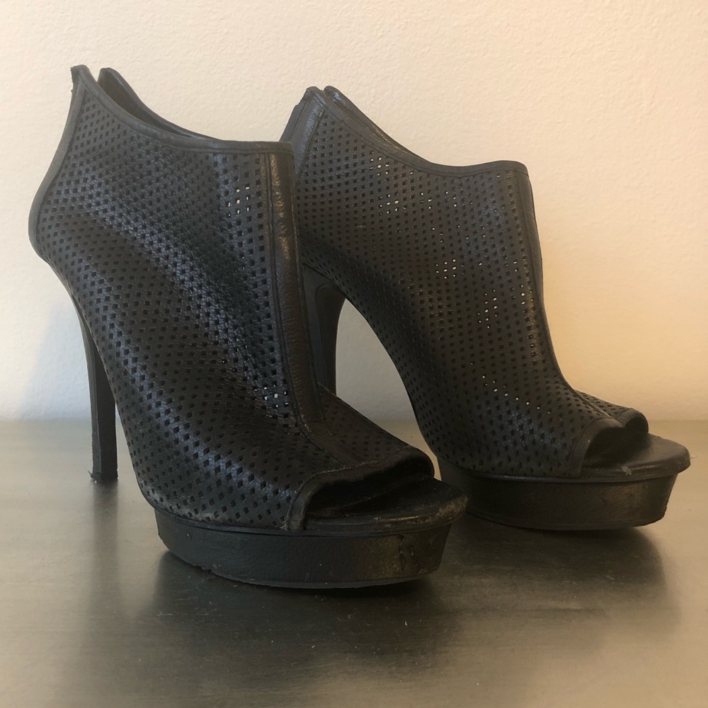 BCBG Kerriess Heel Booties